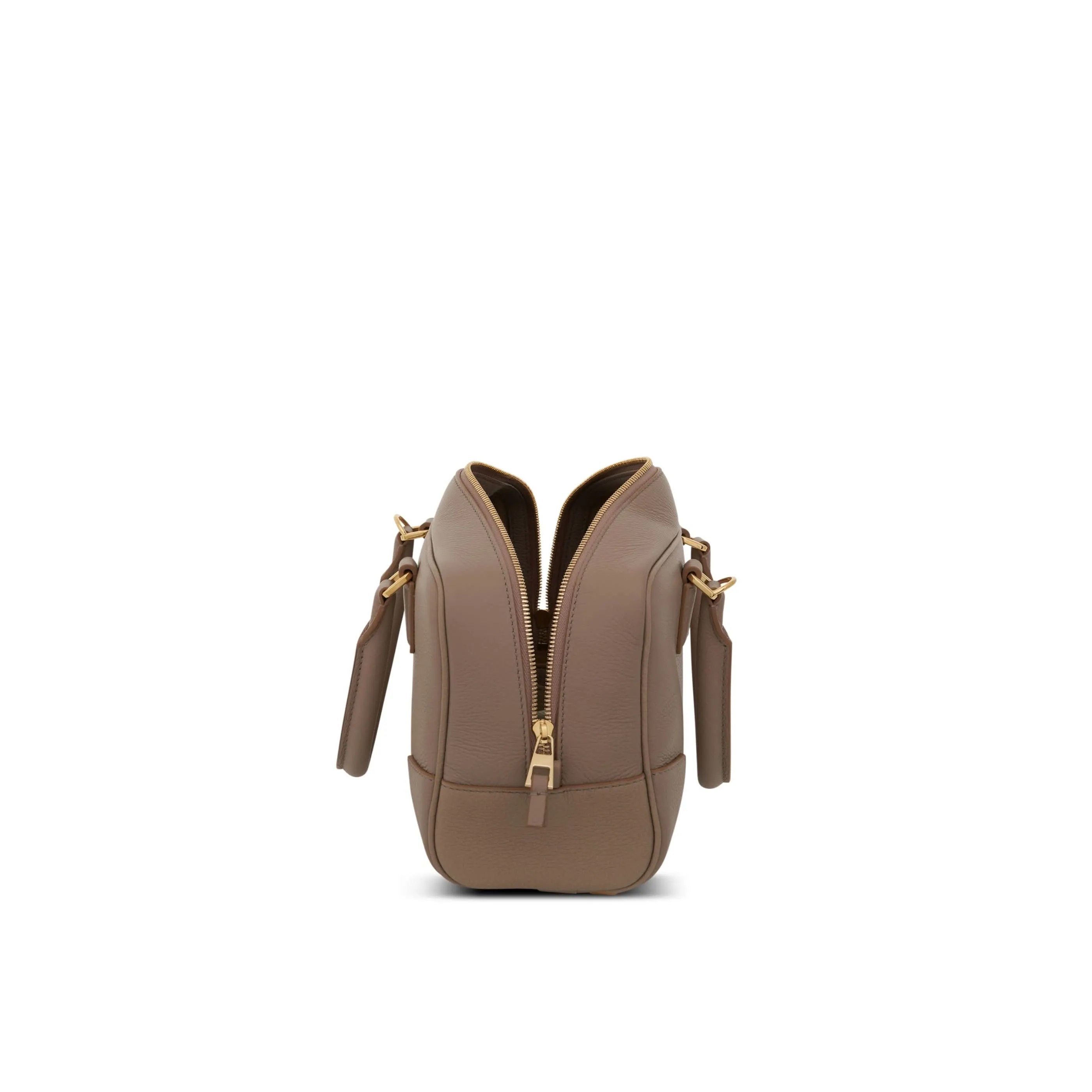 Amazona 23 Bag in Soft Grained Calfskin in Sand