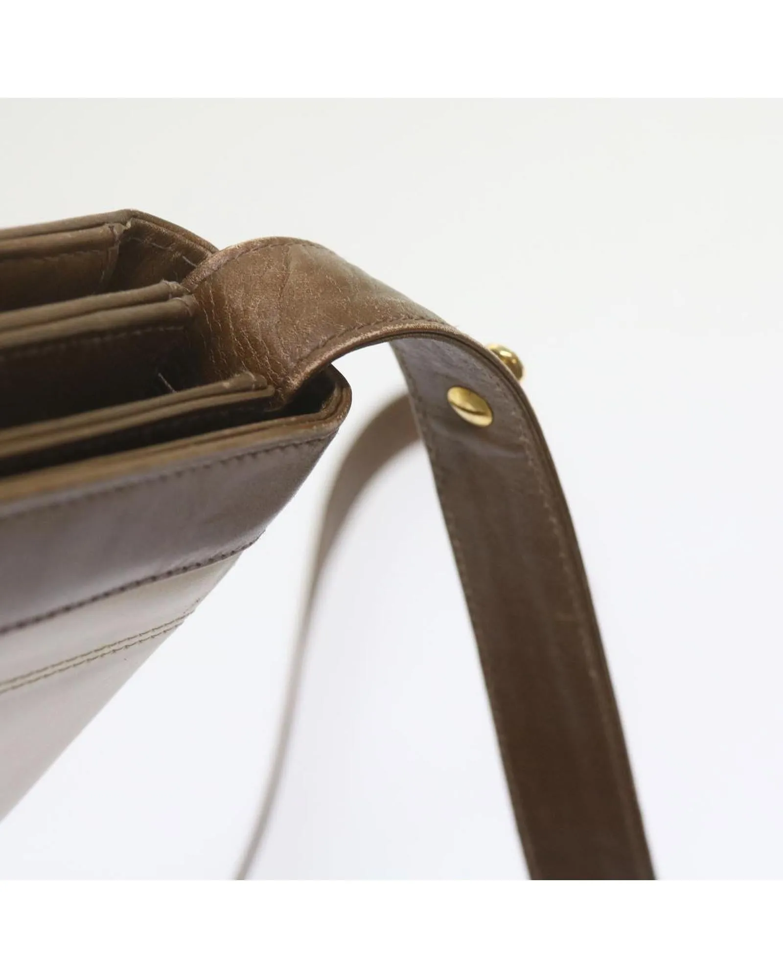 Leather Brown Shoulder Bag with Adjustable Strap