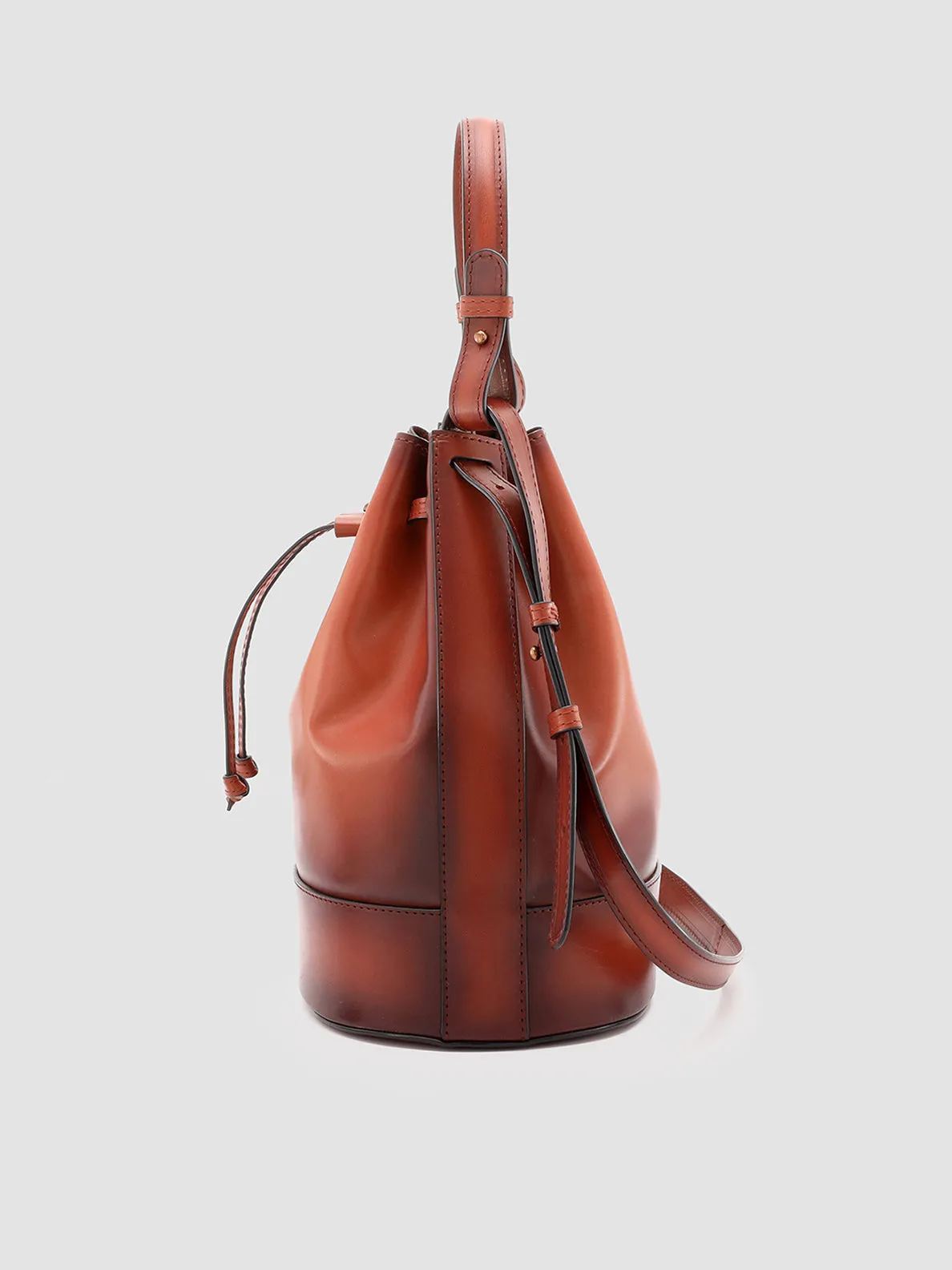 SADDLE 08 - Brown Leather Bucket Bag