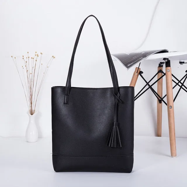 Women's Relaxed Bucket Hand Bag